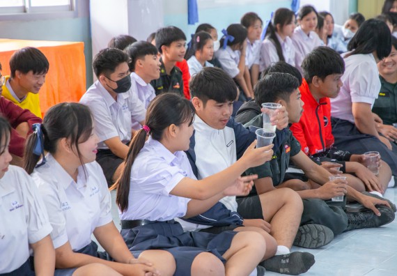 ภาพกิจกรรม  คณะวิทยาศาสตร์และเทคโนโลยี มหาวิทยาลัยราชภัฏกำแพงเพชร จัดกิจกรรมค่ายวิชาการเพื่อพัฒนากำลังคนด้านวิทยาศาสตร์และเทคโนโลยี ปีการศึกษา 2567 โรงเรียนพบพระวิทยาคม