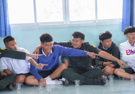 ภาพกิจกรรม  คณะวิทยาศาสตร์และเทคโนโลยี มหาวิทยาลัยราชภัฏกำแพงเพชร จัดกิจกรรมค่ายวิชาการเพื่อพัฒนากำลังคนด้านวิทยาศาสตร์และเทคโนโลยี ปีการศึกษา 2567 โรงเรียนพบพระวิทยาคม