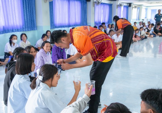 ภาพกิจกรรม  คณะวิทยาศาสตร์และเทคโนโลยี มหาวิทยาลัยราชภัฏกำแพงเพชร จัดกิจกรรมค่ายวิชาการเพื่อพัฒนากำลังคนด้านวิทยาศาสตร์และเทคโนโลยี ปีการศึกษา 2567 โรงเรียนพบพระวิทยาคม