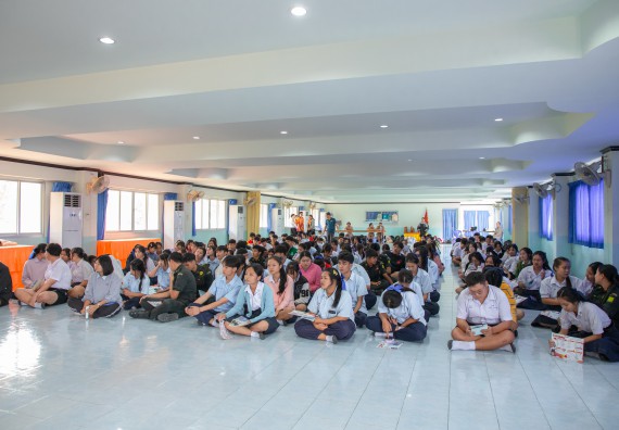 ภาพกิจกรรม  คณะวิทยาศาสตร์และเทคโนโลยี มหาวิทยาลัยราชภัฏกำแพงเพชร จัดกิจกรรมค่ายวิชาการเพื่อพัฒนากำลังคนด้านวิทยาศาสตร์และเทคโนโลยี ปีการศึกษา 2567 โรงเรียนพบพระวิทยาคม