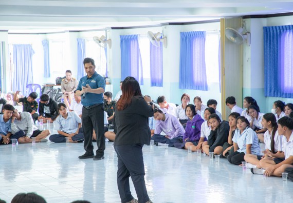 ภาพกิจกรรม  คณะวิทยาศาสตร์และเทคโนโลยี มหาวิทยาลัยราชภัฏกำแพงเพชร จัดกิจกรรมค่ายวิชาการเพื่อพัฒนากำลังคนด้านวิทยาศาสตร์และเทคโนโลยี ปีการศึกษา 2567 โรงเรียนพบพระวิทยาคม