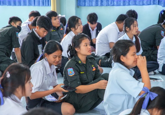 ภาพกิจกรรม  คณะวิทยาศาสตร์และเทคโนโลยี มหาวิทยาลัยราชภัฏกำแพงเพชร จัดกิจกรรมค่ายวิชาการเพื่อพัฒนากำลังคนด้านวิทยาศาสตร์และเทคโนโลยี ปีการศึกษา 2567 โรงเรียนพบพระวิทยาคม