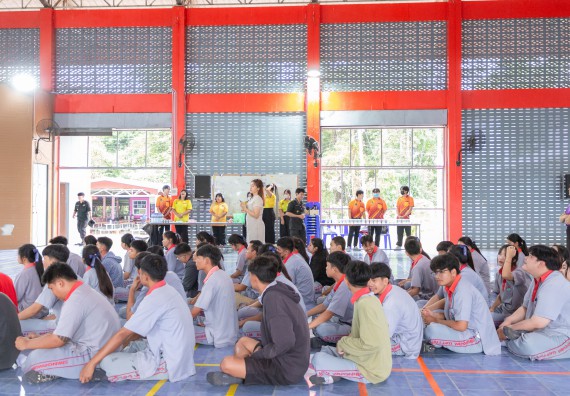 ภาพกิจกรรมคณะวิทยาศาสตร์และเทคโนโลยี มหาวิทยาลัยราชภัฏกำแพงเพชร จัดกิจกรรมค่ายวิชาการเพื่อพัฒนากำลังคนด้านวิทยาศาสตร์และเทคโนโลยี ปีการศึกษา 2567  โรงเรียนสักงามวิทยา