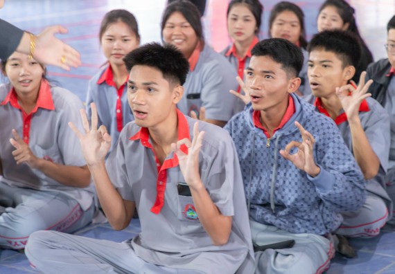 ภาพกิจกรรมคณะวิทยาศาสตร์และเทคโนโลยี มหาวิทยาลัยราชภัฏกำแพงเพชร จัดกิจกรรมค่ายวิชาการเพื่อพัฒนากำลังคนด้านวิทยาศาสตร์และเทคโนโลยี ปีการศึกษา 2567  โรงเรียนสักงามวิทยา