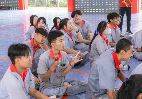 ภาพกิจกรรมคณะวิทยาศาสตร์และเทคโนโลยี มหาวิทยาลัยราชภัฏกำแพงเพชร จัดกิจกรรมค่ายวิชาการเพื่อพัฒนากำลังคนด้านวิทยาศาสตร์และเทคโนโลยี ปีการศึกษา 2567  โรงเรียนสักงามวิทยา