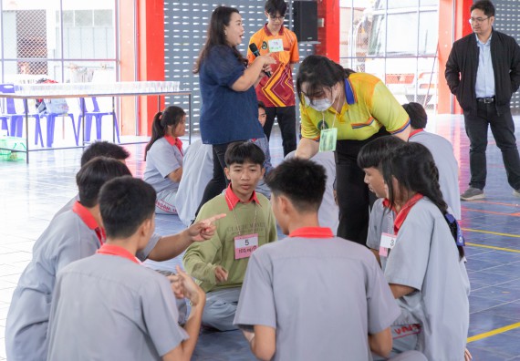 ภาพกิจกรรมคณะวิทยาศาสตร์และเทคโนโลยี มหาวิทยาลัยราชภัฏกำแพงเพชร จัดกิจกรรมค่ายวิชาการเพื่อพัฒนากำลังคนด้านวิทยาศาสตร์และเทคโนโลยี ปีการศึกษา 2567  โรงเรียนสักงามวิทยา