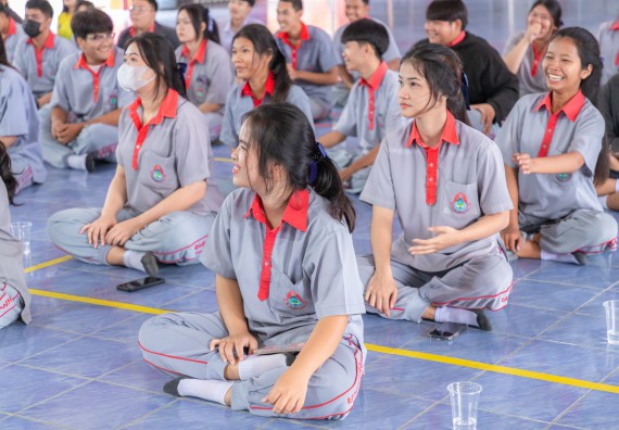 ภาพกิจกรรมคณะวิทยาศาสตร์และเทคโนโลยี มหาวิทยาลัยราชภัฏกำแพงเพชร จัดกิจกรรมค่ายวิชาการเพื่อพัฒนากำลังคนด้านวิทยาศาสตร์และเทคโนโลยี ปีการศึกษา 2567  โรงเรียนสักงามวิทยา