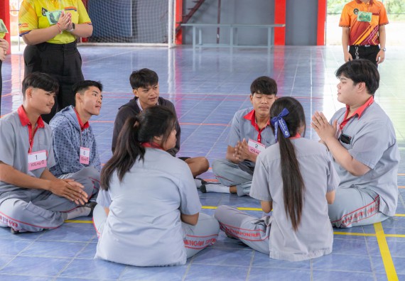 ภาพกิจกรรมคณะวิทยาศาสตร์และเทคโนโลยี มหาวิทยาลัยราชภัฏกำแพงเพชร จัดกิจกรรมค่ายวิชาการเพื่อพัฒนากำลังคนด้านวิทยาศาสตร์และเทคโนโลยี ปีการศึกษา 2567  โรงเรียนสักงามวิทยา