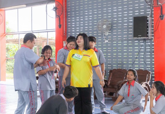 ภาพกิจกรรมคณะวิทยาศาสตร์และเทคโนโลยี มหาวิทยาลัยราชภัฏกำแพงเพชร จัดกิจกรรมค่ายวิชาการเพื่อพัฒนากำลังคนด้านวิทยาศาสตร์และเทคโนโลยี ปีการศึกษา 2567  โรงเรียนสักงามวิทยา