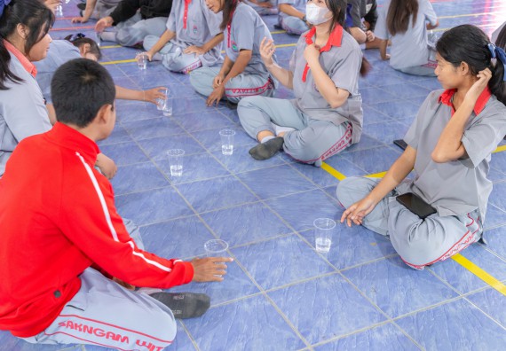 ภาพกิจกรรมคณะวิทยาศาสตร์และเทคโนโลยี มหาวิทยาลัยราชภัฏกำแพงเพชร จัดกิจกรรมค่ายวิชาการเพื่อพัฒนากำลังคนด้านวิทยาศาสตร์และเทคโนโลยี ปีการศึกษา 2567  โรงเรียนสักงามวิทยา