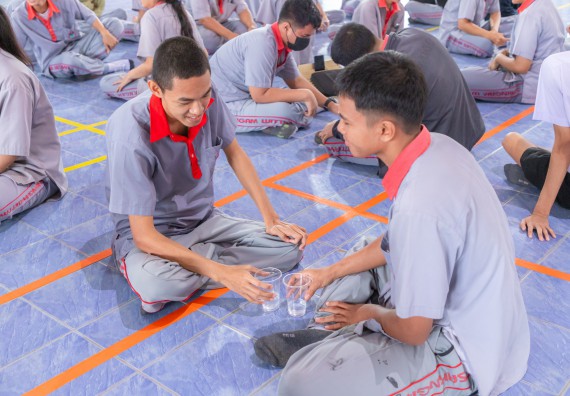 ภาพกิจกรรมคณะวิทยาศาสตร์และเทคโนโลยี มหาวิทยาลัยราชภัฏกำแพงเพชร จัดกิจกรรมค่ายวิชาการเพื่อพัฒนากำลังคนด้านวิทยาศาสตร์และเทคโนโลยี ปีการศึกษา 2567  โรงเรียนสักงามวิทยา