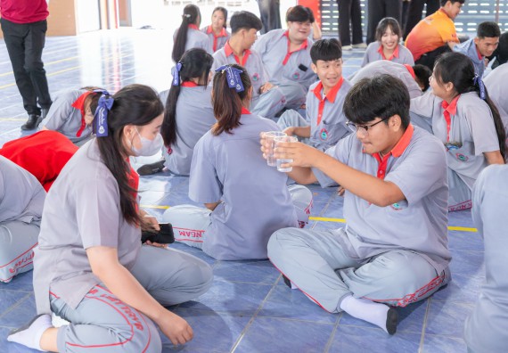 ภาพกิจกรรมคณะวิทยาศาสตร์และเทคโนโลยี มหาวิทยาลัยราชภัฏกำแพงเพชร จัดกิจกรรมค่ายวิชาการเพื่อพัฒนากำลังคนด้านวิทยาศาสตร์และเทคโนโลยี ปีการศึกษา 2567  โรงเรียนสักงามวิทยา