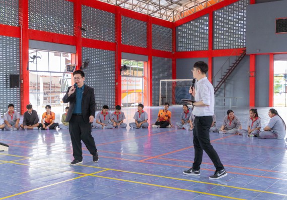 ภาพกิจกรรมคณะวิทยาศาสตร์และเทคโนโลยี มหาวิทยาลัยราชภัฏกำแพงเพชร จัดกิจกรรมค่ายวิชาการเพื่อพัฒนากำลังคนด้านวิทยาศาสตร์และเทคโนโลยี ปีการศึกษา 2567  โรงเรียนสักงามวิทยา