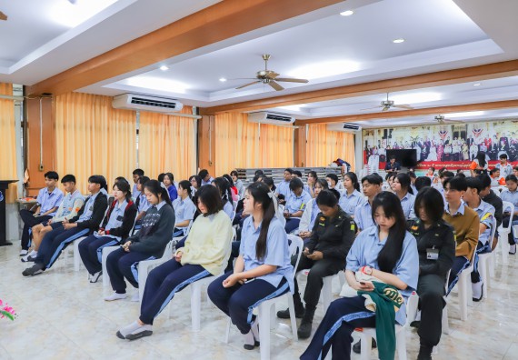 ภาพกิจกรรม  คณะวิทยาศาสตร์และเทคโนโลยี มหาวิทยาลัยราชภัฏกำแพงเพชร จัดกิจกรรมค่ายวิชาการเพื่อพัฒนากำลังคนด้านวิทยาศาสตร์และเทคโนโลยี ปีการศึกษา 2567  โรงเรียนมัธยมพัชรกิติยาภา 2 กำแพงเพชร