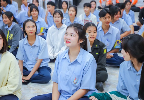 ภาพกิจกรรม  คณะวิทยาศาสตร์และเทคโนโลยี มหาวิทยาลัยราชภัฏกำแพงเพชร จัดกิจกรรมค่ายวิชาการเพื่อพัฒนากำลังคนด้านวิทยาศาสตร์และเทคโนโลยี ปีการศึกษา 2567  โรงเรียนมัธยมพัชรกิติยาภา 2 กำแพงเพชร