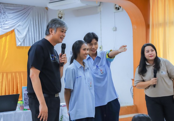 ภาพกิจกรรม  คณะวิทยาศาสตร์และเทคโนโลยี มหาวิทยาลัยราชภัฏกำแพงเพชร จัดกิจกรรมค่ายวิชาการเพื่อพัฒนากำลังคนด้านวิทยาศาสตร์และเทคโนโลยี ปีการศึกษา 2567  โรงเรียนมัธยมพัชรกิติยาภา 2 กำแพงเพชร