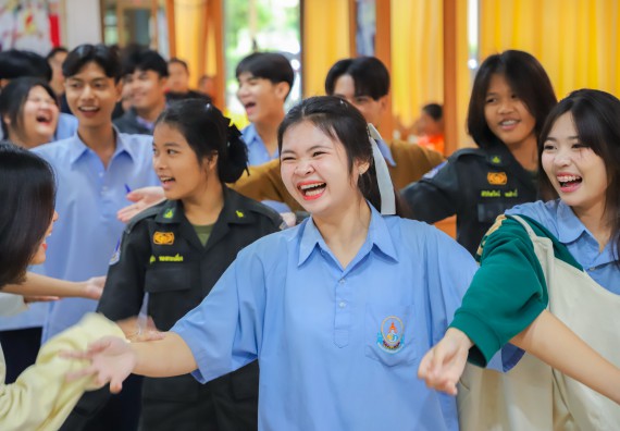 ภาพกิจกรรม  คณะวิทยาศาสตร์และเทคโนโลยี มหาวิทยาลัยราชภัฏกำแพงเพชร จัดกิจกรรมค่ายวิชาการเพื่อพัฒนากำลังคนด้านวิทยาศาสตร์และเทคโนโลยี ปีการศึกษา 2567  โรงเรียนมัธยมพัชรกิติยาภา 2 กำแพงเพชร