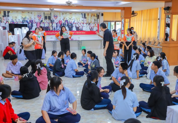 ภาพกิจกรรม  คณะวิทยาศาสตร์และเทคโนโลยี มหาวิทยาลัยราชภัฏกำแพงเพชร จัดกิจกรรมค่ายวิชาการเพื่อพัฒนากำลังคนด้านวิทยาศาสตร์และเทคโนโลยี ปีการศึกษา 2567  โรงเรียนมัธยมพัชรกิติยาภา 2 กำแพงเพชร