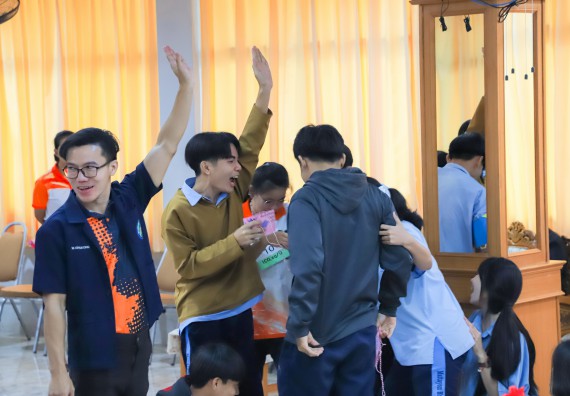 ภาพกิจกรรม  คณะวิทยาศาสตร์และเทคโนโลยี มหาวิทยาลัยราชภัฏกำแพงเพชร จัดกิจกรรมค่ายวิชาการเพื่อพัฒนากำลังคนด้านวิทยาศาสตร์และเทคโนโลยี ปีการศึกษา 2567  โรงเรียนมัธยมพัชรกิติยาภา 2 กำแพงเพชร