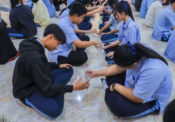 ภาพกิจกรรม  คณะวิทยาศาสตร์และเทคโนโลยี มหาวิทยาลัยราชภัฏกำแพงเพชร จัดกิจกรรมค่ายวิชาการเพื่อพัฒนากำลังคนด้านวิทยาศาสตร์และเทคโนโลยี ปีการศึกษา 2567  โรงเรียนมัธยมพัชรกิติยาภา 2 กำแพงเพชร