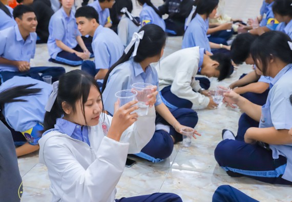 ภาพกิจกรรม  คณะวิทยาศาสตร์และเทคโนโลยี มหาวิทยาลัยราชภัฏกำแพงเพชร จัดกิจกรรมค่ายวิชาการเพื่อพัฒนากำลังคนด้านวิทยาศาสตร์และเทคโนโลยี ปีการศึกษา 2567  โรงเรียนมัธยมพัชรกิติยาภา 2 กำแพงเพชร