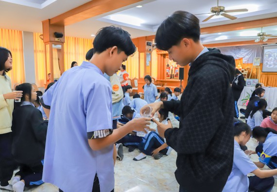 ภาพกิจกรรม  คณะวิทยาศาสตร์และเทคโนโลยี มหาวิทยาลัยราชภัฏกำแพงเพชร จัดกิจกรรมค่ายวิชาการเพื่อพัฒนากำลังคนด้านวิทยาศาสตร์และเทคโนโลยี ปีการศึกษา 2567  โรงเรียนมัธยมพัชรกิติยาภา 2 กำแพงเพชร