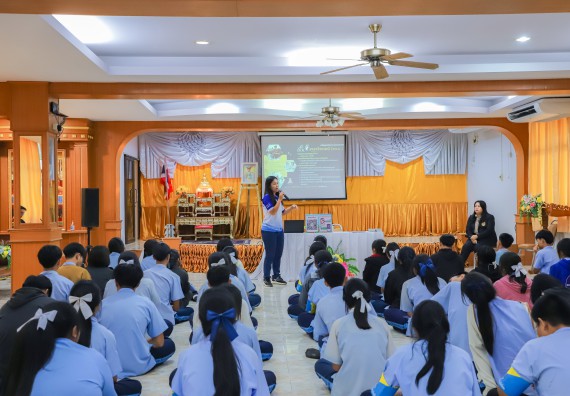 ภาพกิจกรรม  คณะวิทยาศาสตร์และเทคโนโลยี มหาวิทยาลัยราชภัฏกำแพงเพชร จัดกิจกรรมค่ายวิชาการเพื่อพัฒนากำลังคนด้านวิทยาศาสตร์และเทคโนโลยี ปีการศึกษา 2567  โรงเรียนมัธยมพัชรกิติยาภา 2 กำแพงเพชร