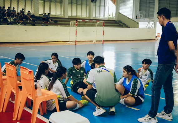 ภาพกิจกรรม  คณะวิทยาศาสตร์และเทคโนโลยี มหาวิทยาลัยราชภัฏกำแพงเพชร เจ้าภาพการแข่งขันกีฬามหาวิทยาลัยแห่งประเทศไทย ครั้งที่ 50 รอบคัดเลือก เขตภาคเหนือ ประเภทกีฬาฟุตซอล