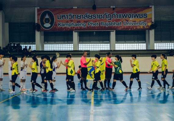 ภาพกิจกรรม  คณะวิทยาศาสตร์และเทคโนโลยี มหาวิทยาลัยราชภัฏกำแพงเพชร เจ้าภาพการแข่งขันกีฬามหาวิทยาลัยแห่งประเทศไทย ครั้งที่ 50 รอบคัดเลือก เขตภาคเหนือ ประเภทกีฬาฟุตซอล