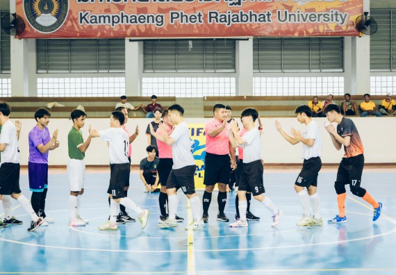 ภาพกิจกรรม  คณะวิทยาศาสตร์และเทคโนโลยี มหาวิทยาลัยราชภัฏกำแพงเพชร เจ้าภาพการแข่งขันกีฬามหาวิทยาลัยแห่งประเทศไทย ครั้งที่ 50 รอบคัดเลือก เขตภาคเหนือ ประเภทกีฬาฟุตซอล