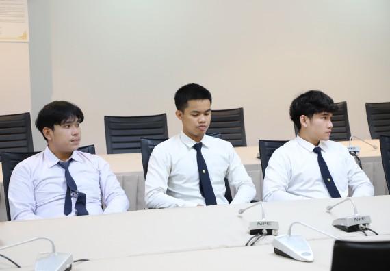 ภาพกิจกรรม หลักสูตรนวัตกรรมและธุรกิจอาหาร คณะวิทยาศาสตร์และเทคโนโลยีมอบทุนการศึกษาแรกเข้าแก่นักศึกษาของหลักสูตร