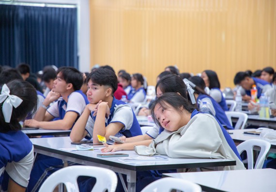 ภาพกิจกรรม  คณะวิทยาศาสตร์และเทคโนโลยี มหาวิทยาลัยราชภัฏกำแพงเพชร จัดกิจกรรมค่ายวิชาการเพื่อพัฒนากำลังคนด้านวิทยาศาสตร์และเทคโนโลยี ปีการศึกษา 2567  โรงเรียนผดุงปัญญา