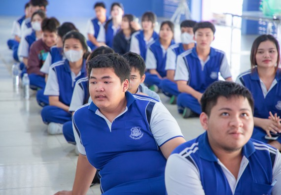 ภาพกิจกรรม  คณะวิทยาศาสตร์และเทคโนโลยี มหาวิทยาลัยราชภัฏกำแพงเพชร จัดกิจกรรมค่ายวิชาการเพื่อพัฒนากำลังคนด้านวิทยาศาสตร์และเทคโนโลยี ปีการศึกษา 2567  โรงเรียนผดุงปัญญา