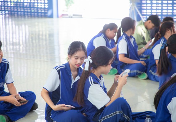 ภาพกิจกรรม  คณะวิทยาศาสตร์และเทคโนโลยี มหาวิทยาลัยราชภัฏกำแพงเพชร จัดกิจกรรมค่ายวิชาการเพื่อพัฒนากำลังคนด้านวิทยาศาสตร์และเทคโนโลยี ปีการศึกษา 2567  โรงเรียนผดุงปัญญา