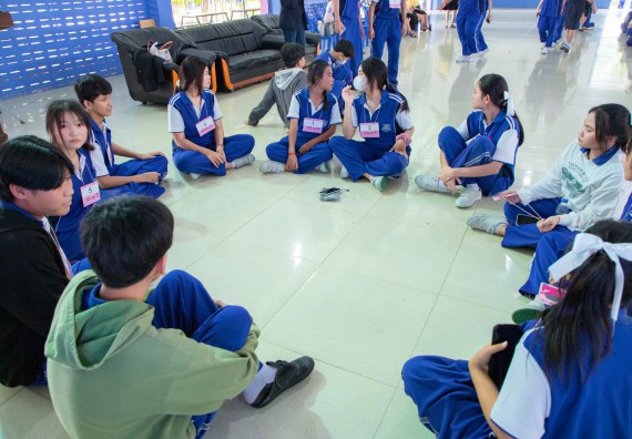 ภาพกิจกรรม  คณะวิทยาศาสตร์และเทคโนโลยี มหาวิทยาลัยราชภัฏกำแพงเพชร จัดกิจกรรมค่ายวิชาการเพื่อพัฒนากำลังคนด้านวิทยาศาสตร์และเทคโนโลยี ปีการศึกษา 2567  โรงเรียนผดุงปัญญา