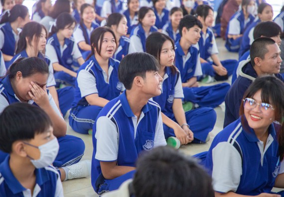 ภาพกิจกรรม  คณะวิทยาศาสตร์และเทคโนโลยี มหาวิทยาลัยราชภัฏกำแพงเพชร จัดกิจกรรมค่ายวิชาการเพื่อพัฒนากำลังคนด้านวิทยาศาสตร์และเทคโนโลยี ปีการศึกษา 2567  โรงเรียนผดุงปัญญา