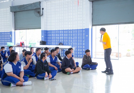 ภาพกิจกรรม  คณะวิทยาศาสตร์และเทคโนโลยี มหาวิทยาลัยราชภัฏกำแพงเพชร จัดกิจกรรมค่ายวิชาการเพื่อพัฒนากำลังคนด้านวิทยาศาสตร์และเทคโนโลยี ปีการศึกษา 2567  โรงเรียนผดุงปัญญา