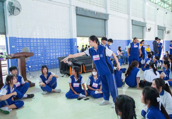 ภาพกิจกรรม  คณะวิทยาศาสตร์และเทคโนโลยี มหาวิทยาลัยราชภัฏกำแพงเพชร จัดกิจกรรมค่ายวิชาการเพื่อพัฒนากำลังคนด้านวิทยาศาสตร์และเทคโนโลยี ปีการศึกษา 2567  โรงเรียนผดุงปัญญา