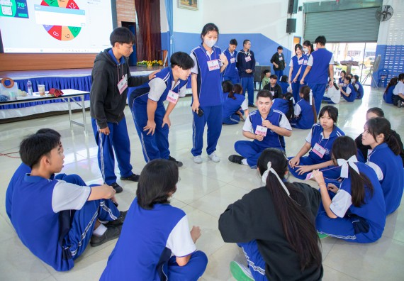 ภาพกิจกรรม  คณะวิทยาศาสตร์และเทคโนโลยี มหาวิทยาลัยราชภัฏกำแพงเพชร จัดกิจกรรมค่ายวิชาการเพื่อพัฒนากำลังคนด้านวิทยาศาสตร์และเทคโนโลยี ปีการศึกษา 2567  โรงเรียนผดุงปัญญา