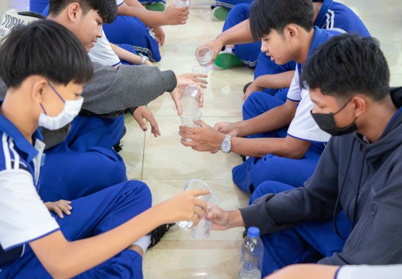 ภาพกิจกรรม  คณะวิทยาศาสตร์และเทคโนโลยี มหาวิทยาลัยราชภัฏกำแพงเพชร จัดกิจกรรมค่ายวิชาการเพื่อพัฒนากำลังคนด้านวิทยาศาสตร์และเทคโนโลยี ปีการศึกษา 2567  โรงเรียนผดุงปัญญา