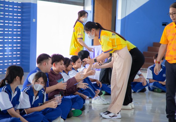 ภาพกิจกรรม  คณะวิทยาศาสตร์และเทคโนโลยี มหาวิทยาลัยราชภัฏกำแพงเพชร จัดกิจกรรมค่ายวิชาการเพื่อพัฒนากำลังคนด้านวิทยาศาสตร์และเทคโนโลยี ปีการศึกษา 2567  โรงเรียนผดุงปัญญา