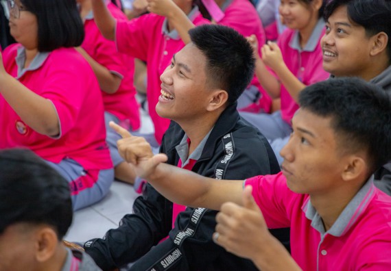 ภาพกิจกรรม  คณะวิทยาศาสตร์และเทคโนโลยี มหาวิทยาลัยราชภัฏกำแพงเพชร จัดกิจกรรมค่ายวิชาการเพื่อพัฒนากำลังคนด้านวิทยาศาสตร์และเทคโนโลยี ปีการศึกษา 2567 โรงเรียนราษฎร์ปรีชาวิทยาคม