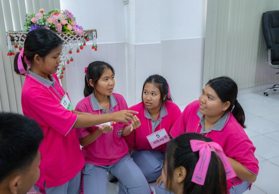 ภาพกิจกรรม  คณะวิทยาศาสตร์และเทคโนโลยี มหาวิทยาลัยราชภัฏกำแพงเพชร จัดกิจกรรมค่ายวิชาการเพื่อพัฒนากำลังคนด้านวิทยาศาสตร์และเทคโนโลยี ปีการศึกษา 2567 โรงเรียนราษฎร์ปรีชาวิทยาคม