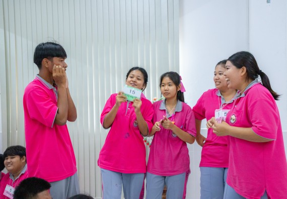 ภาพกิจกรรม  คณะวิทยาศาสตร์และเทคโนโลยี มหาวิทยาลัยราชภัฏกำแพงเพชร จัดกิจกรรมค่ายวิชาการเพื่อพัฒนากำลังคนด้านวิทยาศาสตร์และเทคโนโลยี ปีการศึกษา 2567 โรงเรียนราษฎร์ปรีชาวิทยาคม