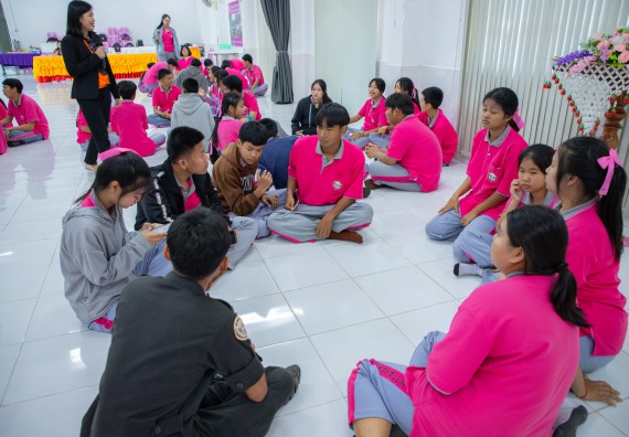 ภาพกิจกรรม  คณะวิทยาศาสตร์และเทคโนโลยี มหาวิทยาลัยราชภัฏกำแพงเพชร จัดกิจกรรมค่ายวิชาการเพื่อพัฒนากำลังคนด้านวิทยาศาสตร์และเทคโนโลยี ปีการศึกษา 2567 โรงเรียนราษฎร์ปรีชาวิทยาคม