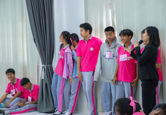 ภาพกิจกรรม  คณะวิทยาศาสตร์และเทคโนโลยี มหาวิทยาลัยราชภัฏกำแพงเพชร จัดกิจกรรมค่ายวิชาการเพื่อพัฒนากำลังคนด้านวิทยาศาสตร์และเทคโนโลยี ปีการศึกษา 2567 โรงเรียนราษฎร์ปรีชาวิทยาคม