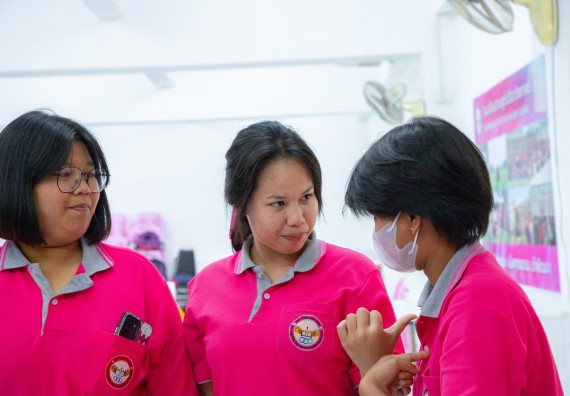 ภาพกิจกรรม  คณะวิทยาศาสตร์และเทคโนโลยี มหาวิทยาลัยราชภัฏกำแพงเพชร จัดกิจกรรมค่ายวิชาการเพื่อพัฒนากำลังคนด้านวิทยาศาสตร์และเทคโนโลยี ปีการศึกษา 2567 โรงเรียนราษฎร์ปรีชาวิทยาคม