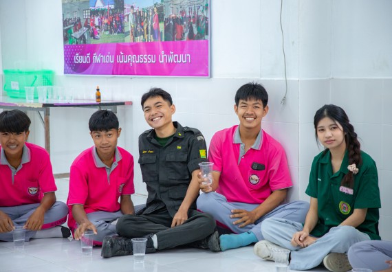 ภาพกิจกรรม  คณะวิทยาศาสตร์และเทคโนโลยี มหาวิทยาลัยราชภัฏกำแพงเพชร จัดกิจกรรมค่ายวิชาการเพื่อพัฒนากำลังคนด้านวิทยาศาสตร์และเทคโนโลยี ปีการศึกษา 2567 โรงเรียนราษฎร์ปรีชาวิทยาคม