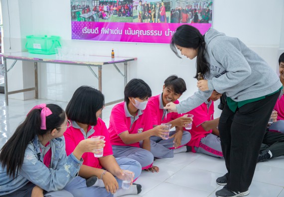 ภาพกิจกรรม  คณะวิทยาศาสตร์และเทคโนโลยี มหาวิทยาลัยราชภัฏกำแพงเพชร จัดกิจกรรมค่ายวิชาการเพื่อพัฒนากำลังคนด้านวิทยาศาสตร์และเทคโนโลยี ปีการศึกษา 2567 โรงเรียนราษฎร์ปรีชาวิทยาคม