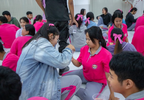 ภาพกิจกรรม  คณะวิทยาศาสตร์และเทคโนโลยี มหาวิทยาลัยราชภัฏกำแพงเพชร จัดกิจกรรมค่ายวิชาการเพื่อพัฒนากำลังคนด้านวิทยาศาสตร์และเทคโนโลยี ปีการศึกษา 2567 โรงเรียนราษฎร์ปรีชาวิทยาคม